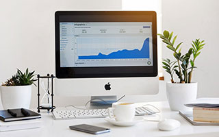 6日凌晨欧冠联赛第四轮又有好戏，重回正轨的曼城能否反制大黄蜂